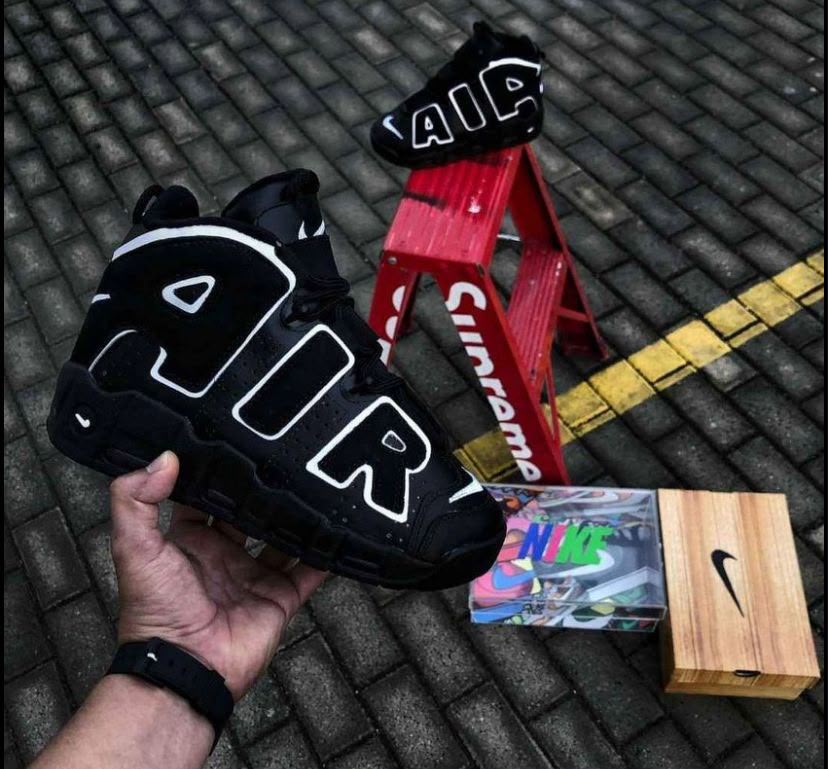 Nike UpTempo